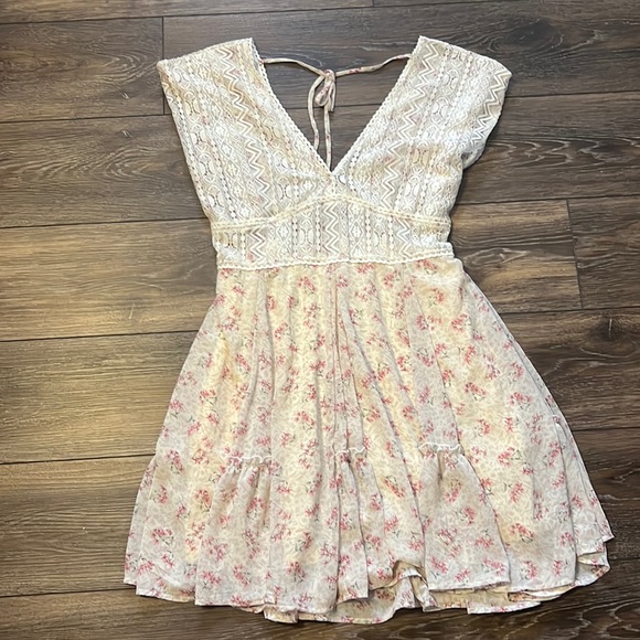 Nwt Sassafras Dress - Picture 1 of 6